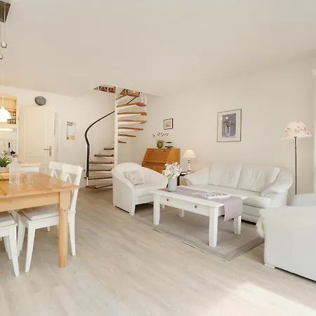 Apartment Waldstrasse 2 Kellenhusenliebe *